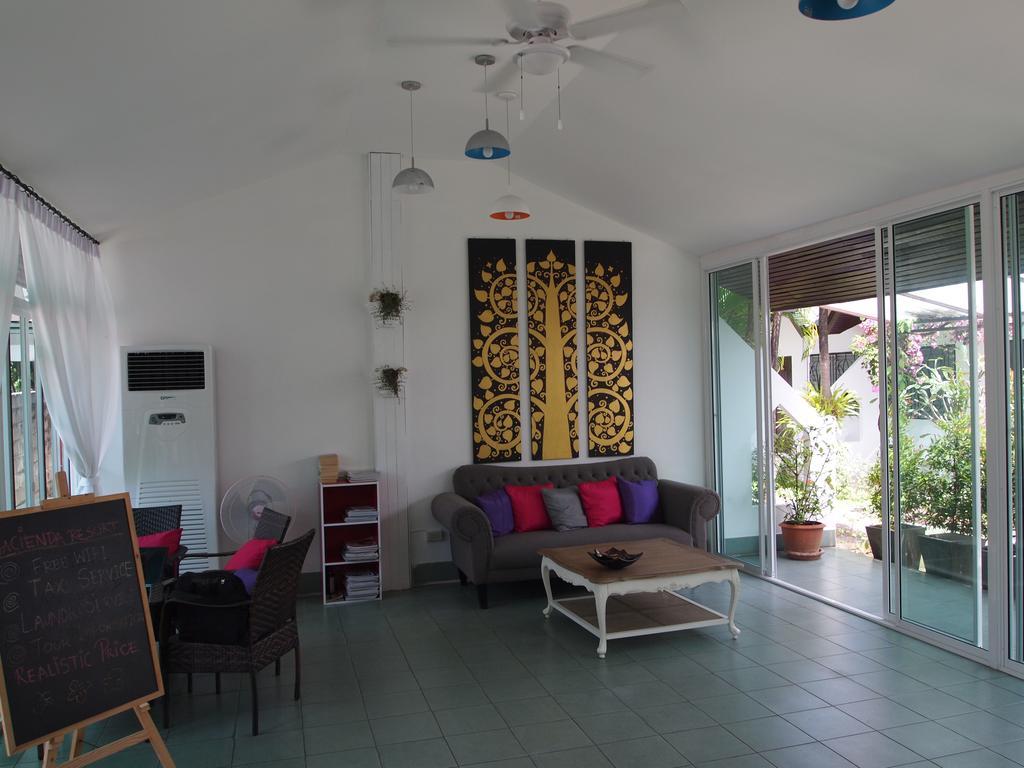Hacienda Phuket Hotel Patong Eksteriør billede